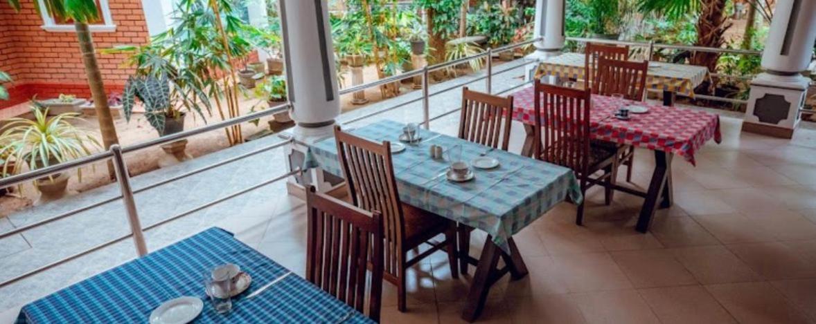 Village Inn Resort 尼甘布 外观 照片